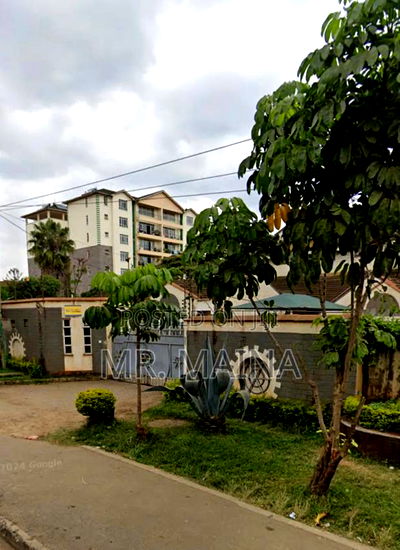 5bdrm Maisonette in Woodley Estate for sale - Image 3