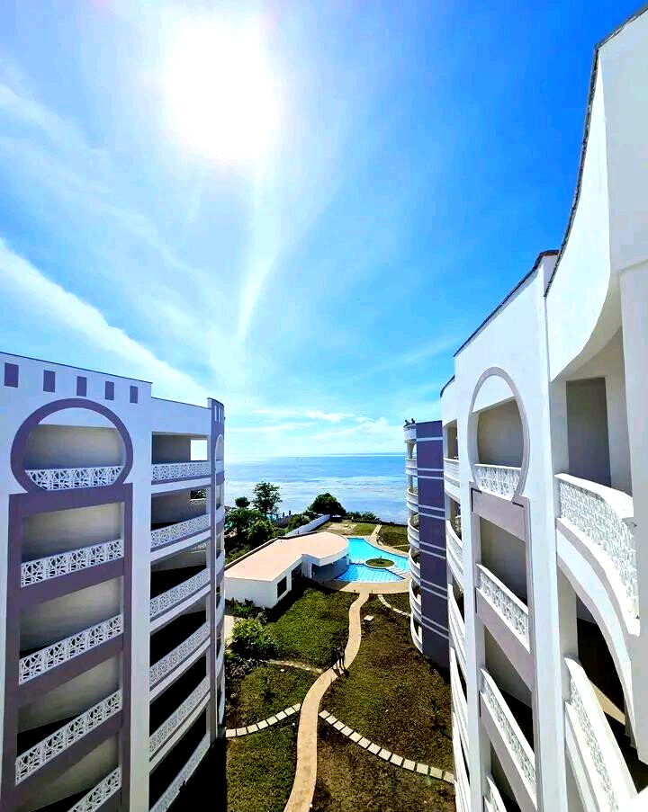 2BR Beachfront Apartment with Private Beach Access - Nyali