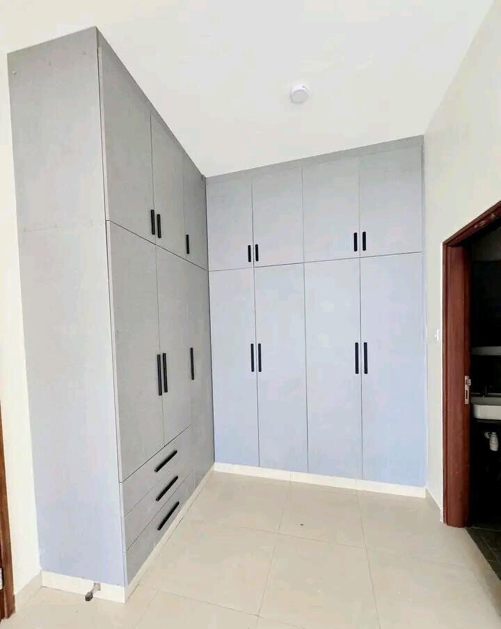 2BR Beachfront Apartment with Private Beach Access - Nyali