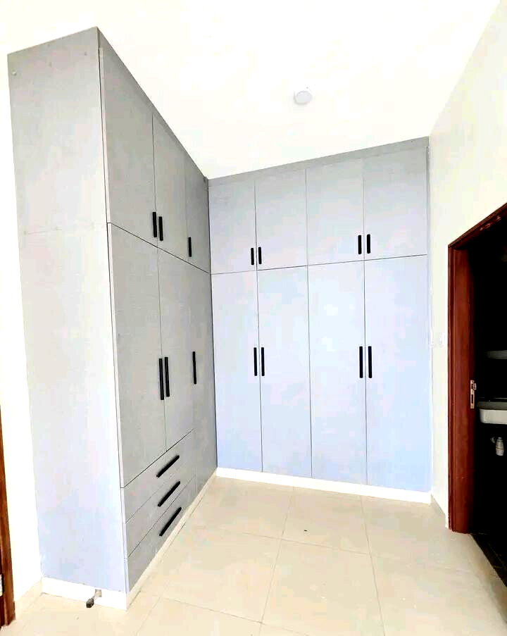 2BR Beachfront Apartment with Private Beach Access - Nyali