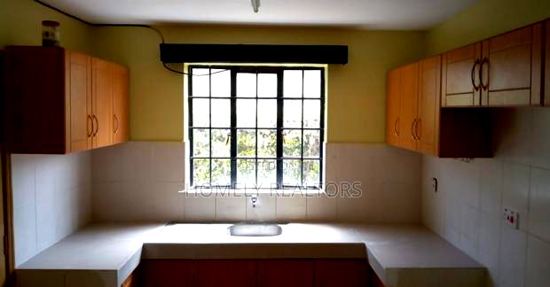 3bdrm Maisonette in Masai Lodge Road, Ongata Rongai for sale