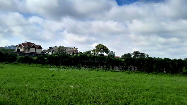 40*60 Commercial Plot for Sale at Kenyatta Road