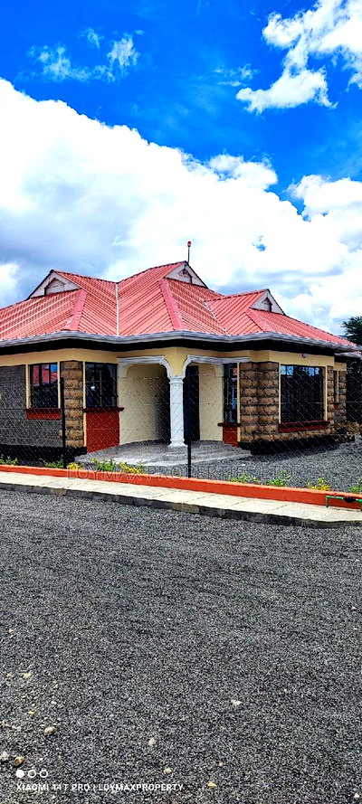 3bdrm Bungalow in Acacia, Kitengela for sale - Image 1