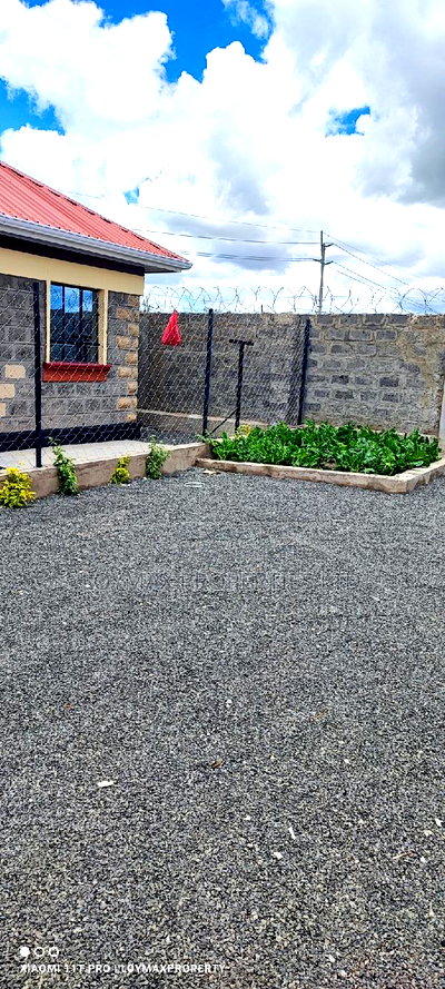 3bdrm Bungalow in Acacia, Kitengela for sale - Image 5