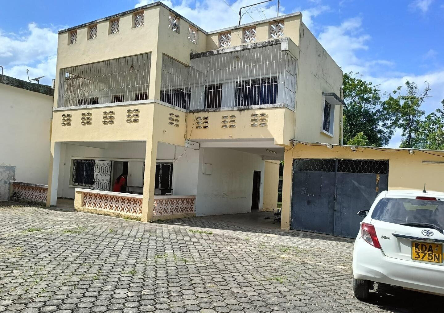 50x100 Garden Home for Rent