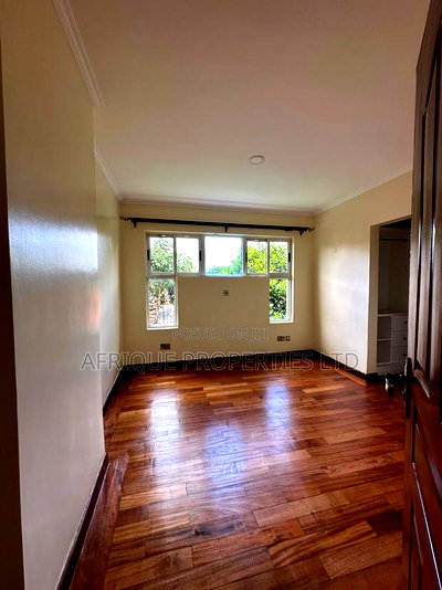 5bdrm Mansion in Lavington for sale - Image 15