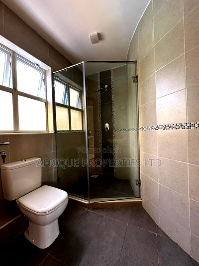 5bdrm Mansion in Lavington for sale - Image 17