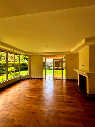 5bdrm Mansion in Lavington for sale - Image 4