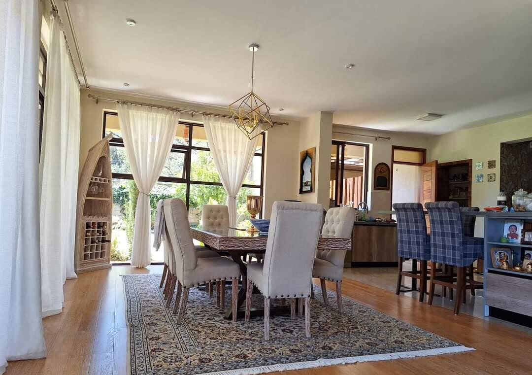 4-Ensuite Townhouse with Shared Pool & DSQ – Karen