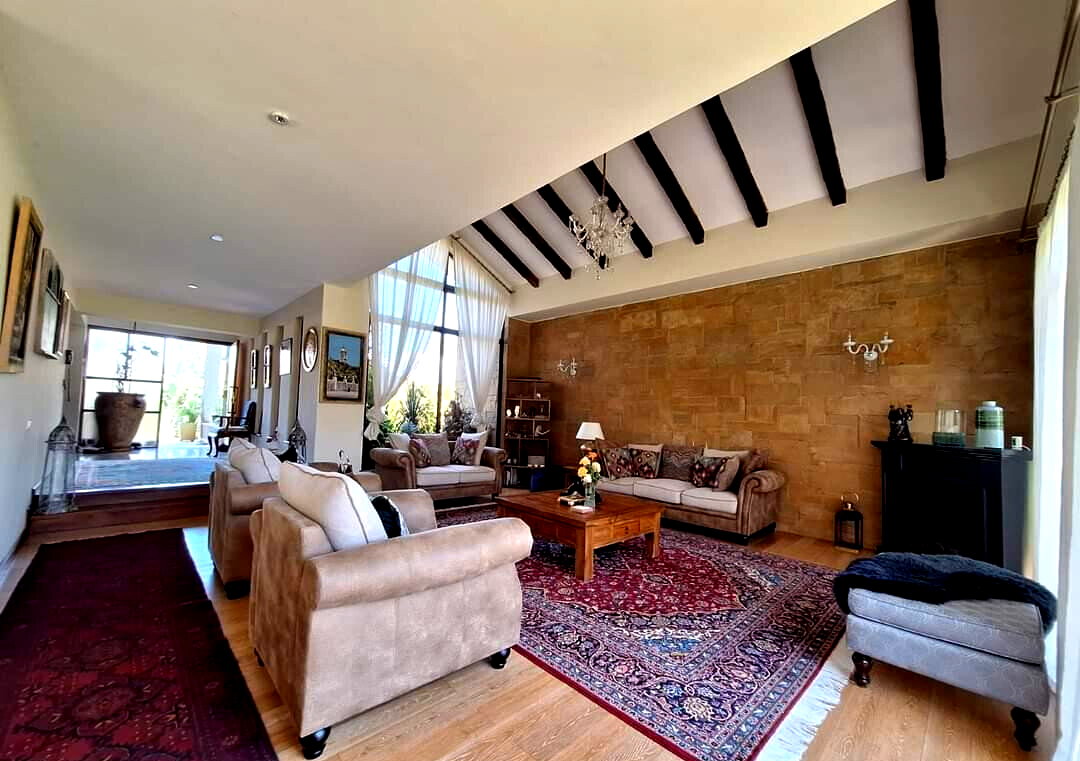 4-Ensuite Townhouse with Shared Pool & DSQ – Karen