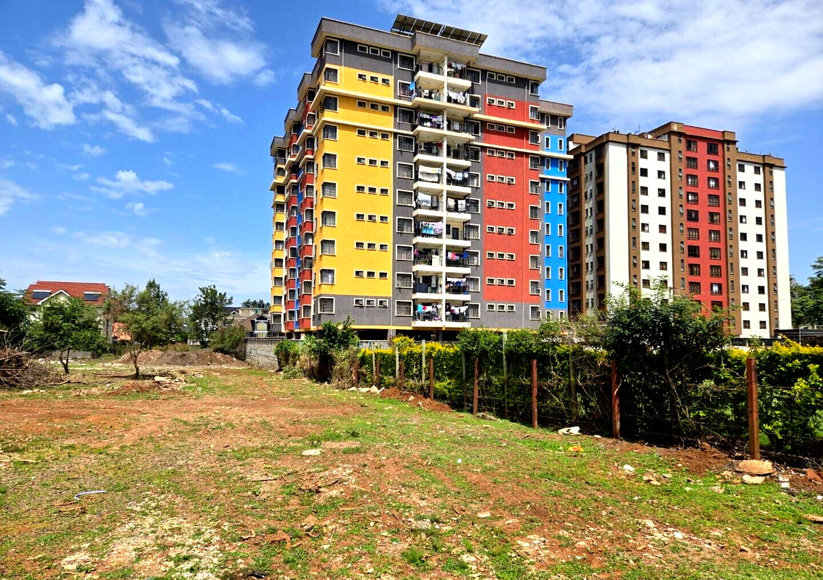 KSh 35M 1/8 Acre Plot with Parking