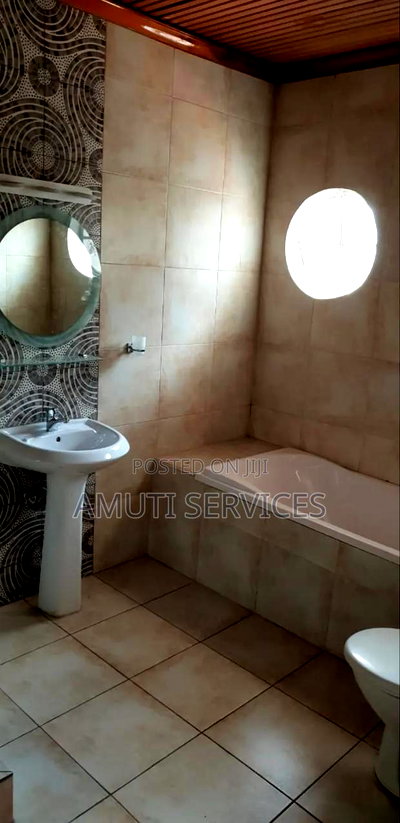 4bdrm Maisonette in Brookside, Westlands for sale - Image 9