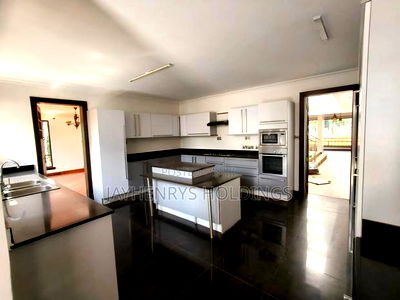 4bdrm House in Runda for sale - Image 4