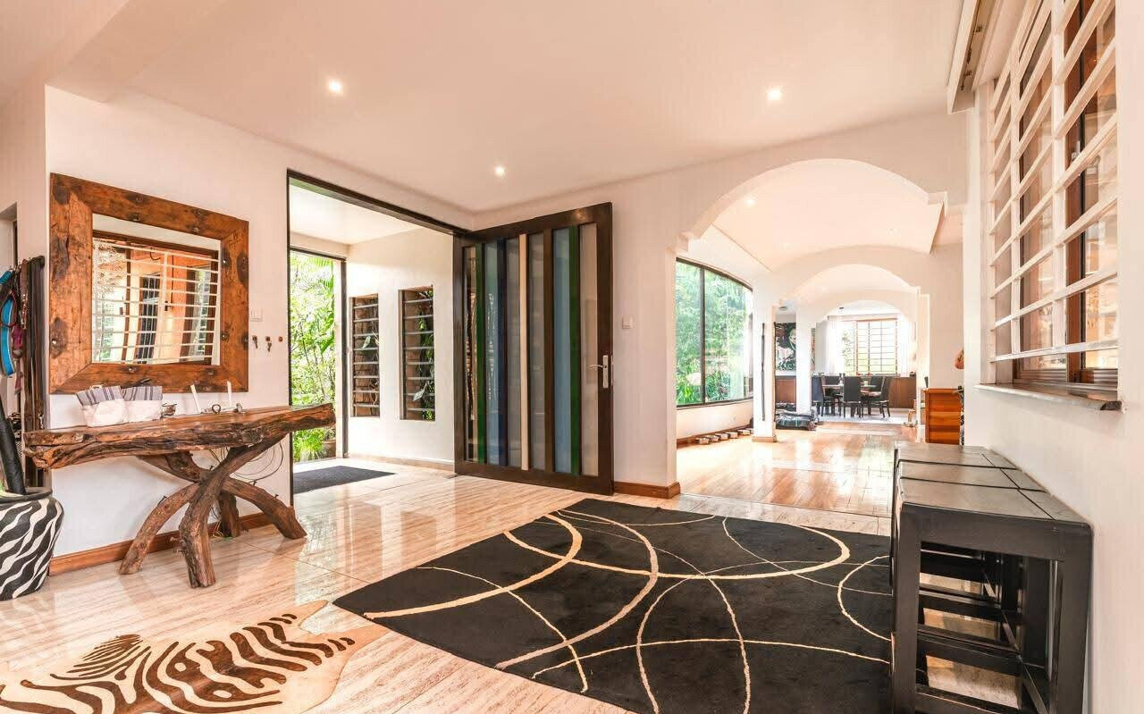 4BR All-Ensuite Home with Entertainment Room - Runda