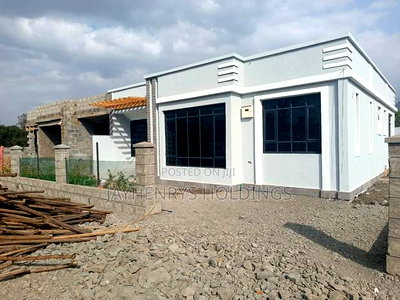 3bdrm House in Kimbo for sale - Image 2