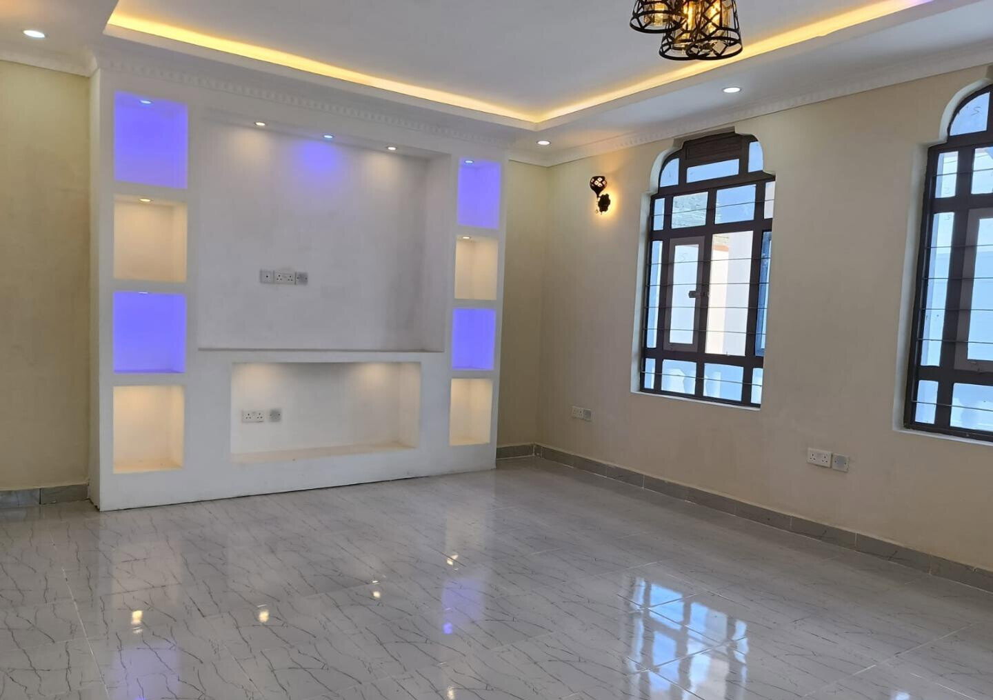 3BR Townhouse on 40x60 with Ready Title - Ruiru