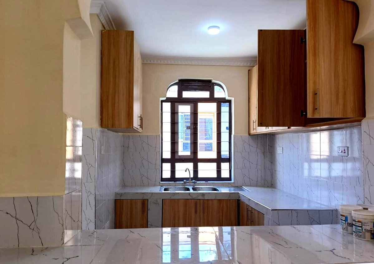 3BR Townhouse on 40x60 with Ready Title - Ruiru