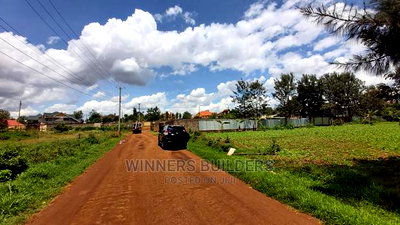 A Prime 1/2 Acre for Sale in Kiuu Kenda - Image 2