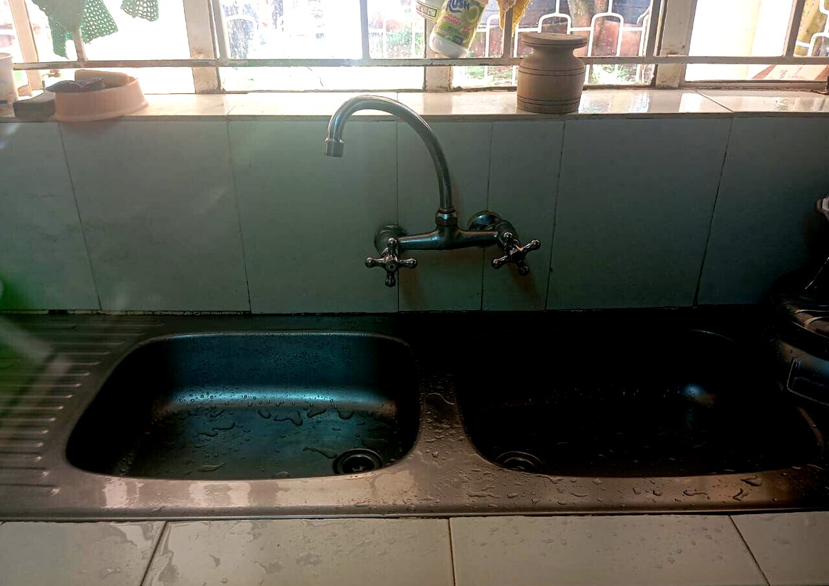 5-Bed Townhouse with DSQ & Double Garage - Kahawa Sukari
