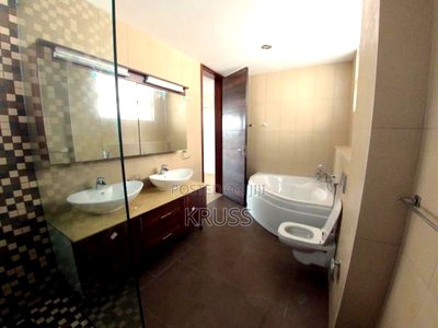 4bdrm Apartment in Nyali for sale - Image 7