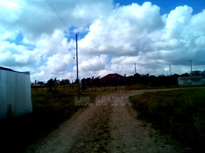 2 Plots in Kisaju Near Bigger Steel - Image 2