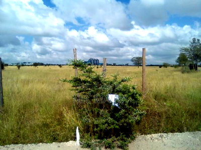 2 Plots in Kisaju Near Bigger Steel - Image 8