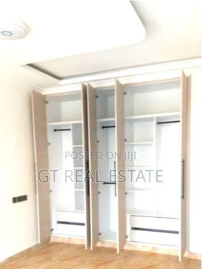 Furnished 4bdrm Maisonette in Membley Estate for sale - Image 1