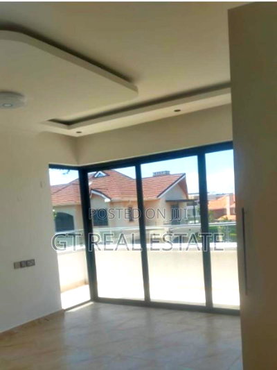 Furnished 4bdrm Maisonette in Membley Estate for sale - Image 2
