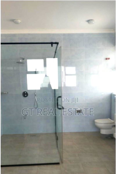 Furnished 4bdrm Maisonette in Membley Estate for sale - Image 3