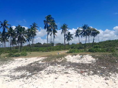 Prime Beach Land on Sale, North Coast - Image 11