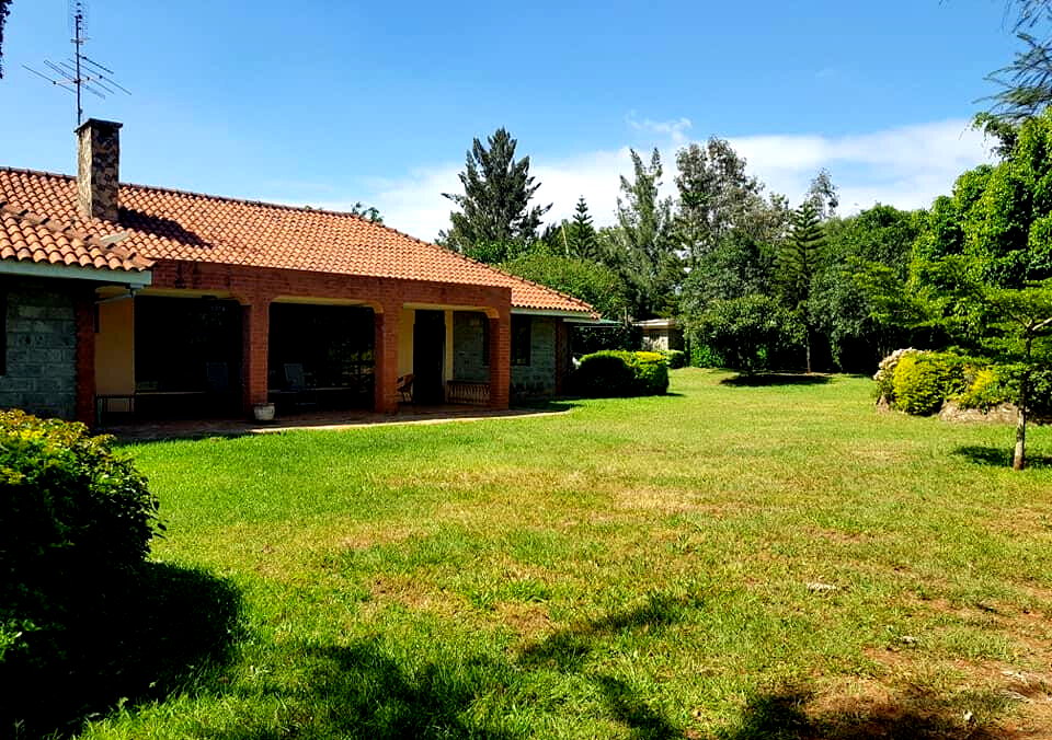 0.6-Acre Karen Bungalow with Sunken Lounge & Servants' Quarters