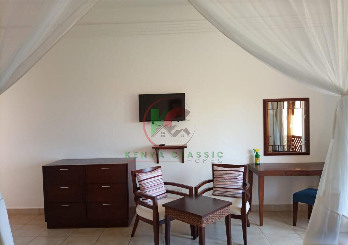 5BR Villa with Indoor-Outdoor Harmony & Plunge Pool – Watamu