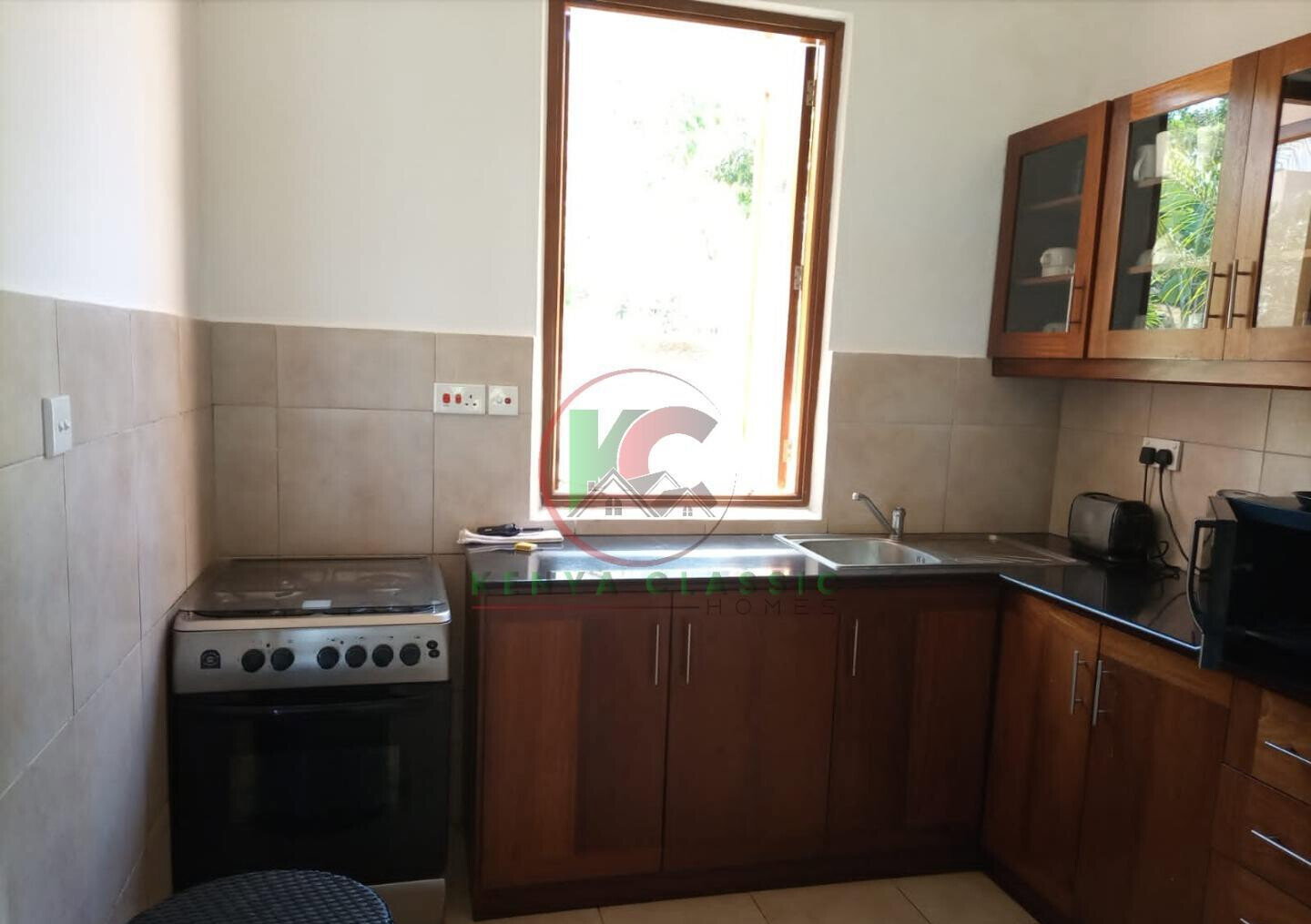 5BR Villa with Indoor-Outdoor Harmony & Plunge Pool – Watamu