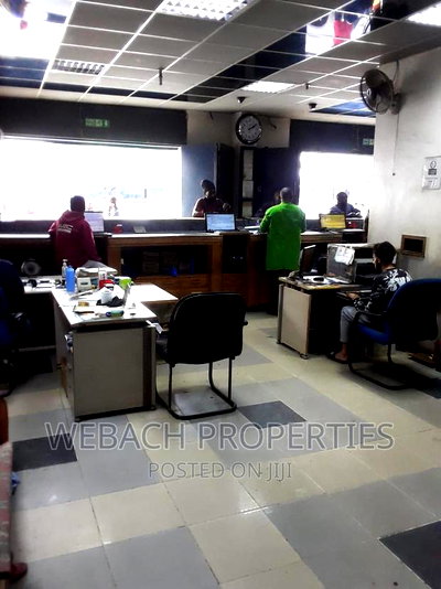 4bdrm Apartment in Nairobi Cbd for sale - Image 10