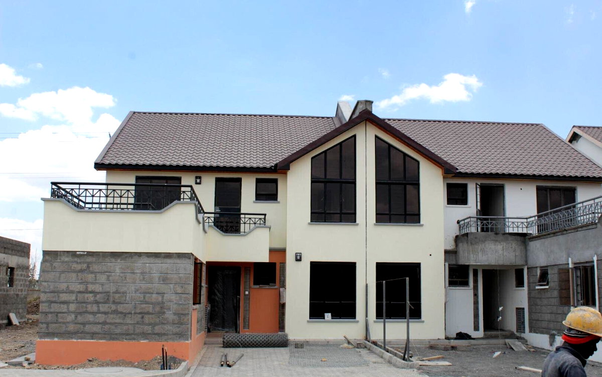 4BR Townhouse in KNH Pension Scheme Estate - Kitengela Pampas