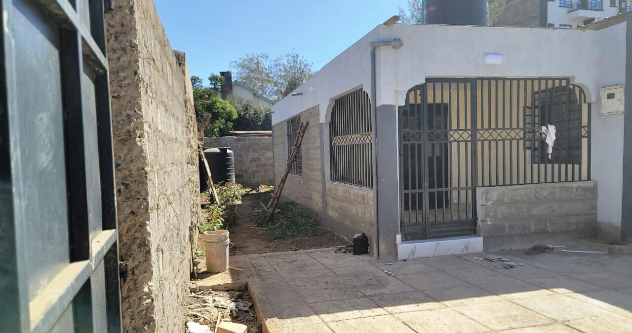 3BR House with Parking at KSh 45K