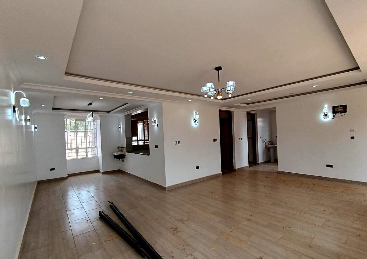 4BR Townhouse with DSQ & 50x100 Plot - Kamakis, Ruiru