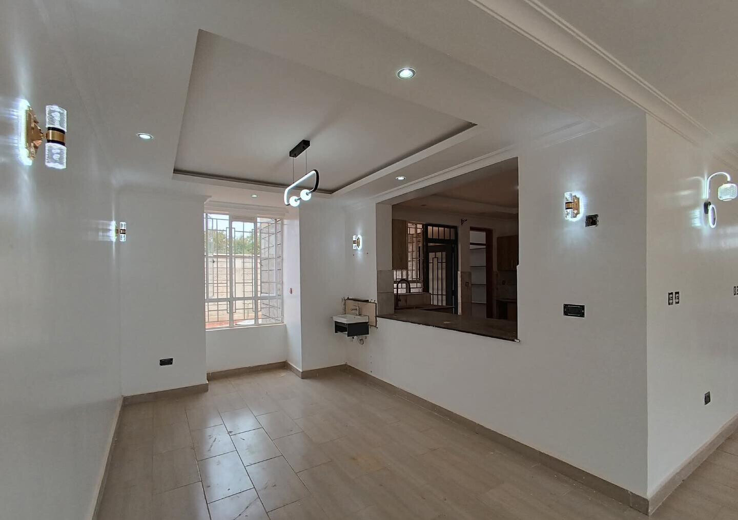 4BR Townhouse with DSQ & 50x100 Plot - Kamakis, Ruiru
