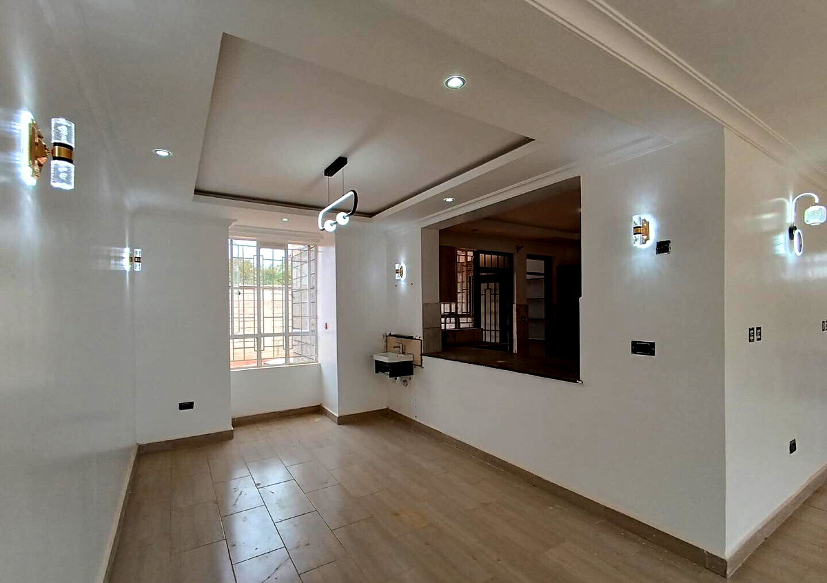 4BR Townhouse with DSQ & 50x100 Plot - Kamakis, Ruiru