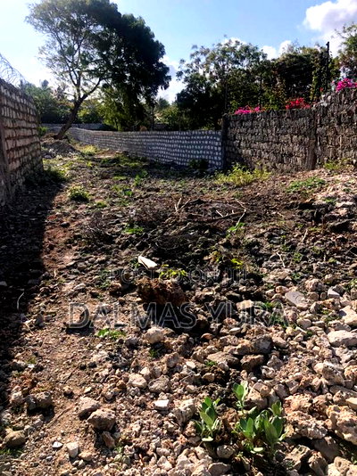 Half an Acre Land in Watamu - Image 4