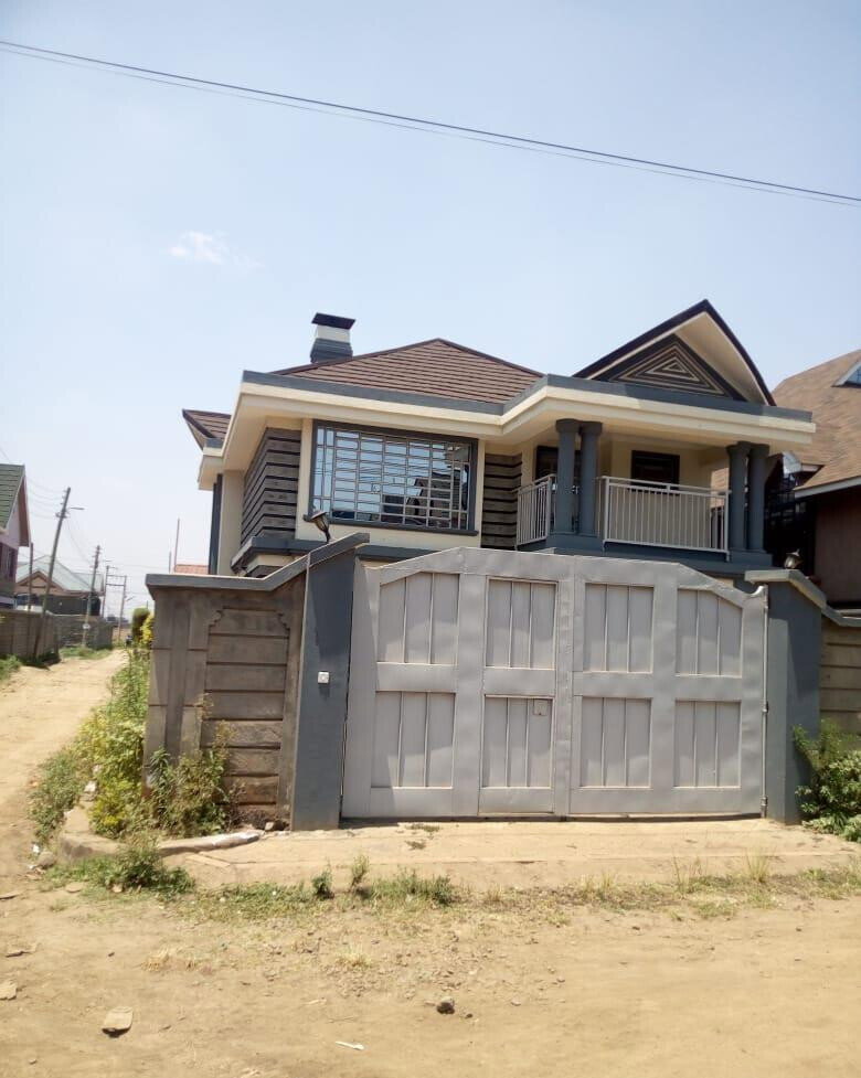 4BR All-Ensuite Smart-Ready Townhouse - Membley, Ruiru
