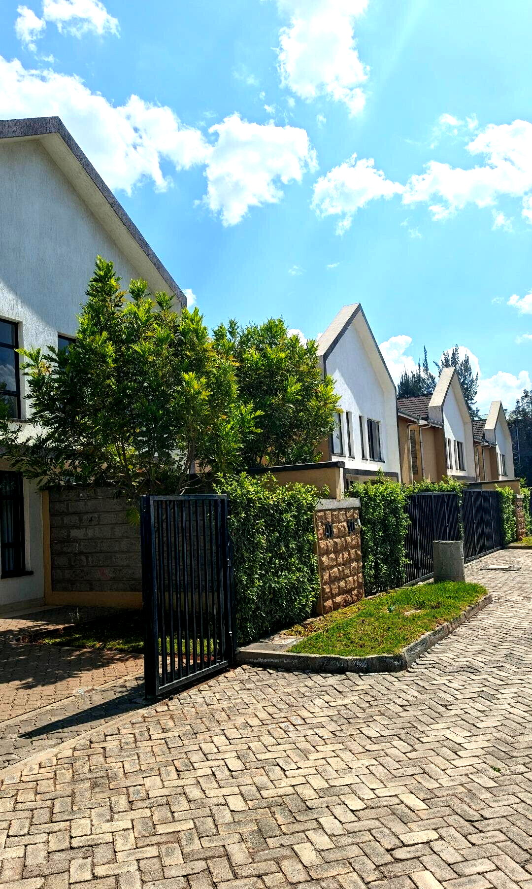 4-Bed Townhouse with En-Suite Bathrooms - Syokimau