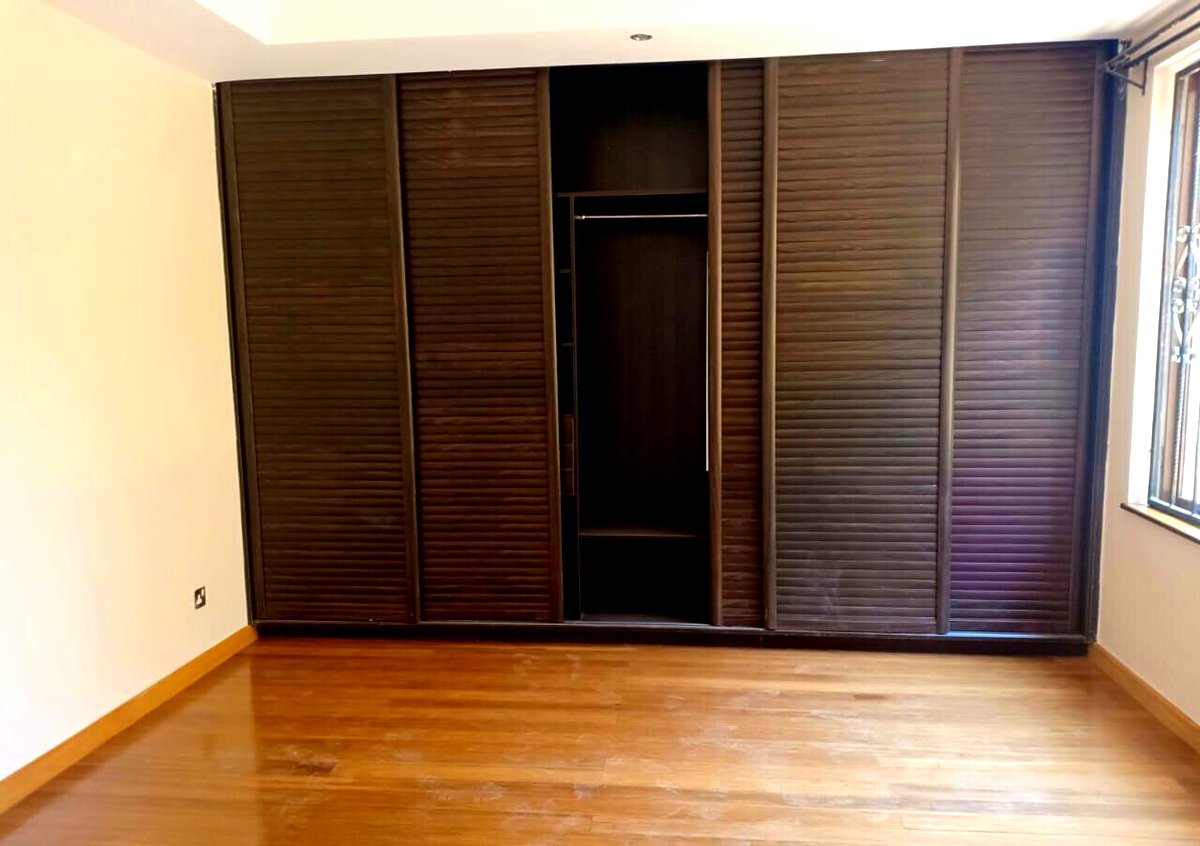 5-Ensuite Townhouse with DSQ & Safe Haven Security - Westlands