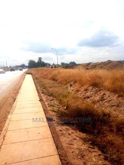 1.6 Acres in Gatitu Thika Fronting Garissa Road - Image 2