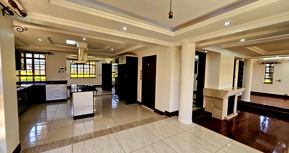 5BR All-Ensuite Townhouse with Pool & DSQ - Runda