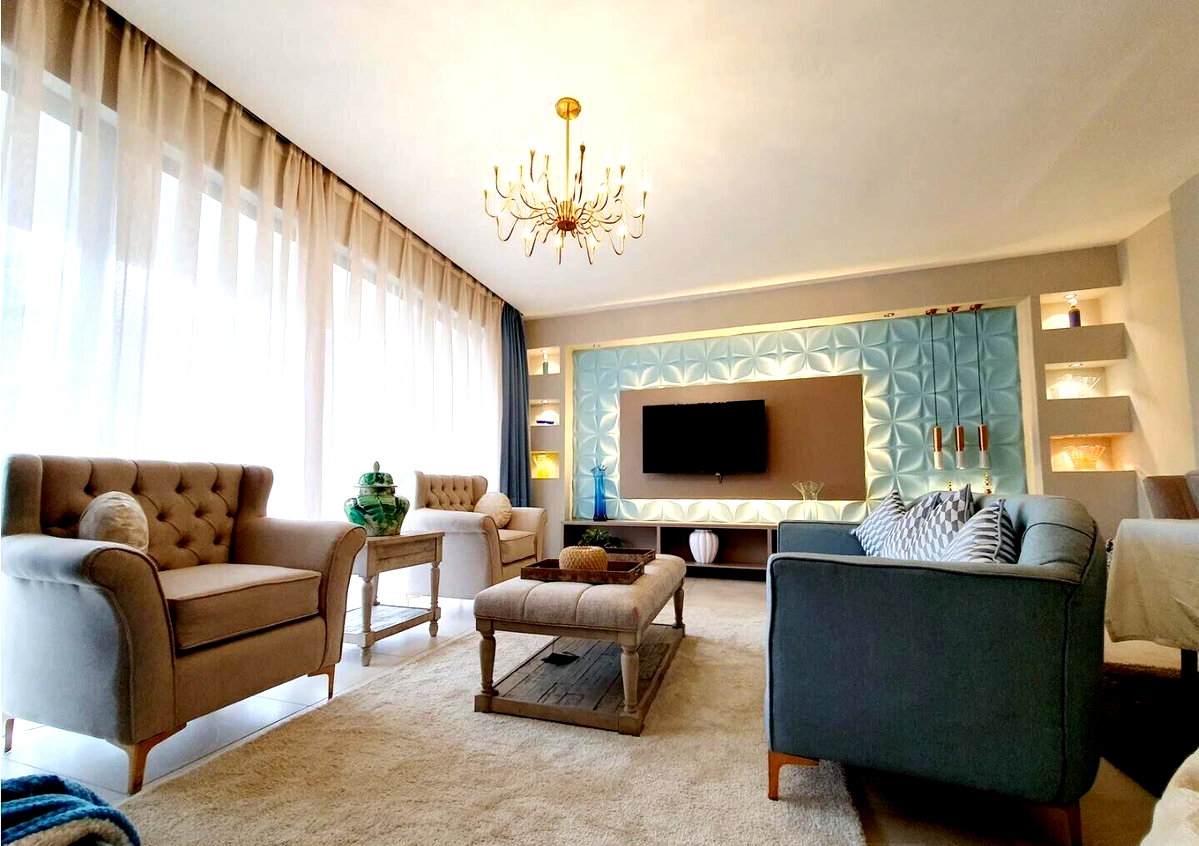Executive 3BR + DSQ with Infinity Pool & Borehole – Riverside
