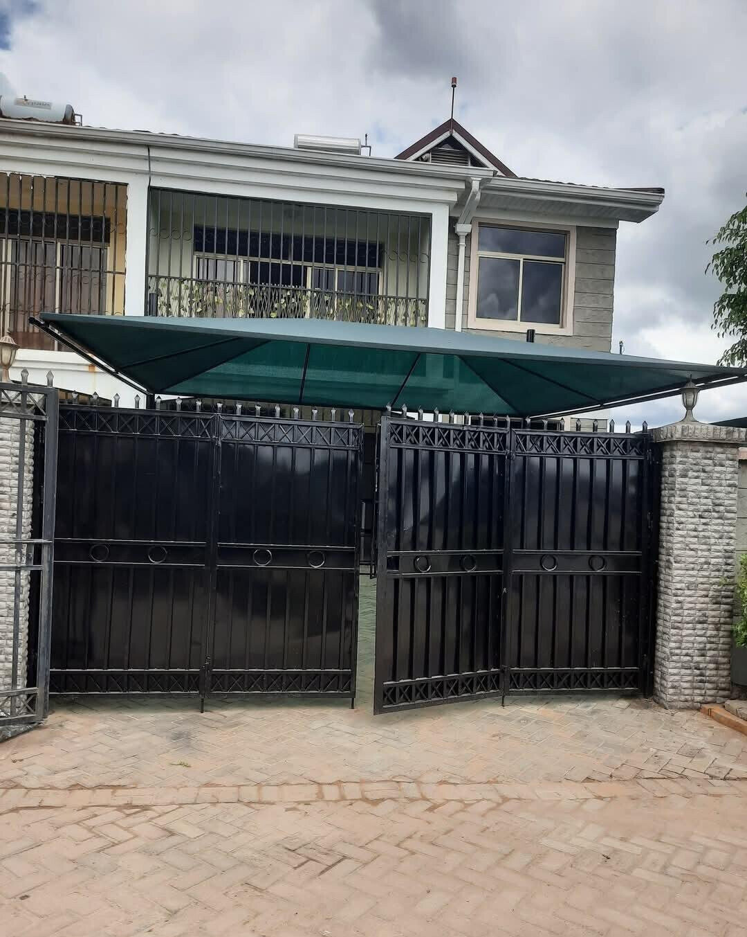 4BR Townhouse with Pool & Play Area - Athi River