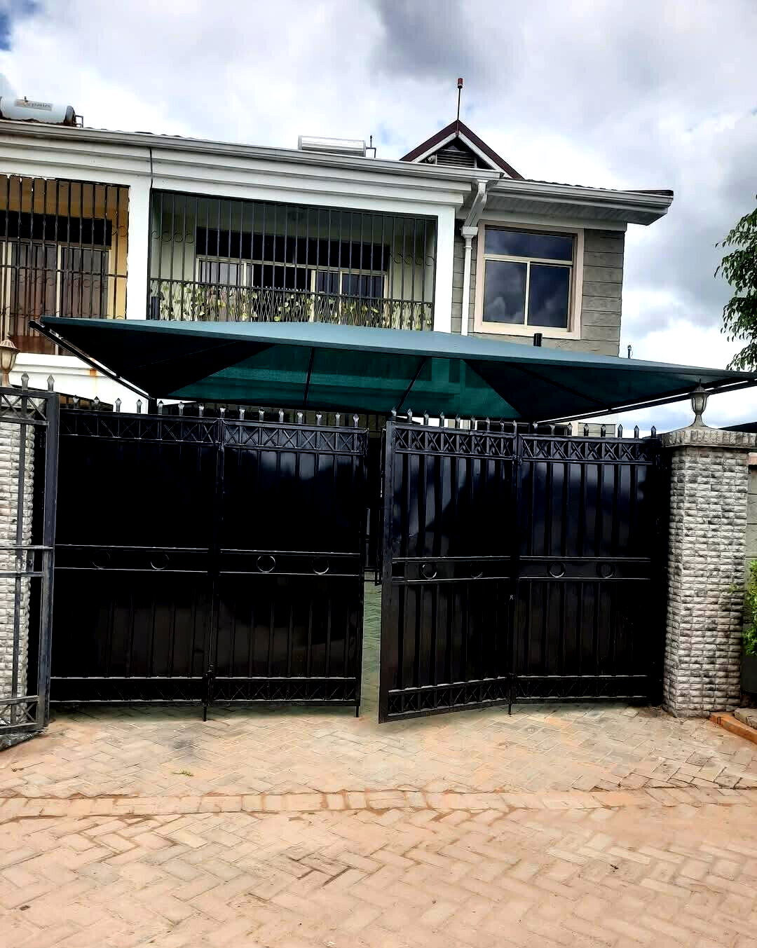 4BR Townhouse with Pool & Play Area - Athi River