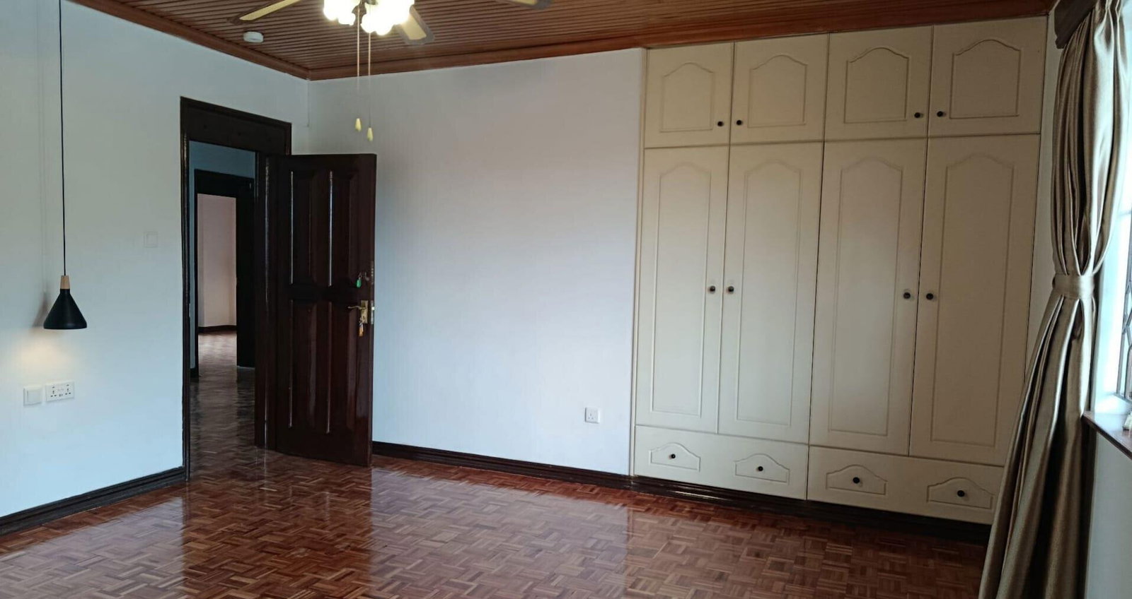 Half Acre 5BR Haven at KSh 640K