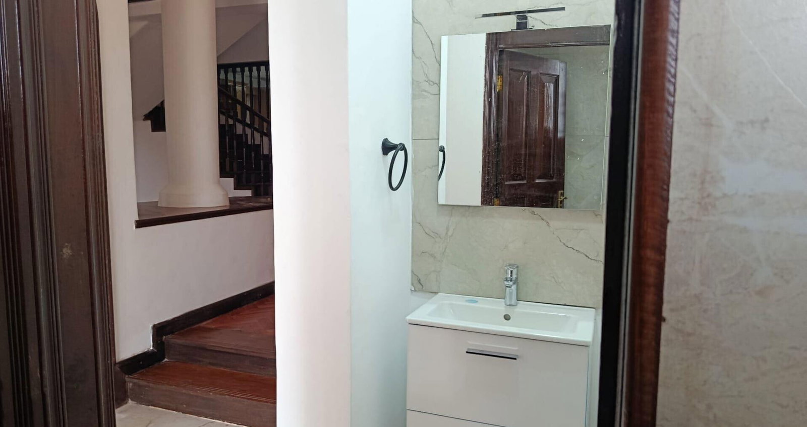 Half Acre 5BR Haven at KSh 640K